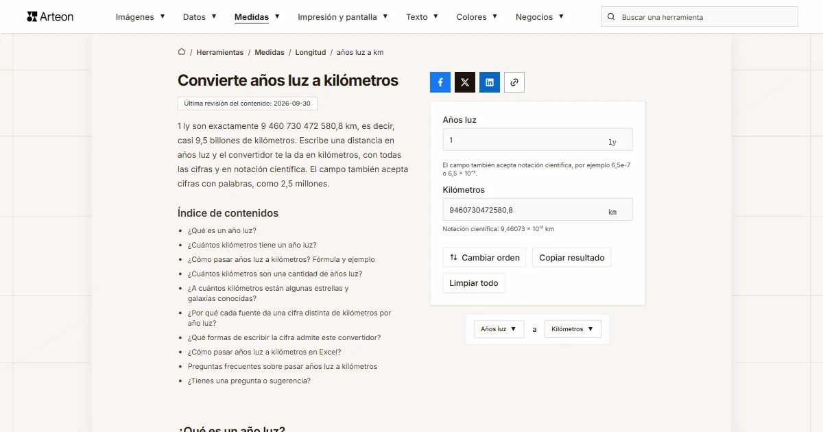 Captura de pantalla de la herramienta gratuita de Arteon: Convierte años luz a kilómetros